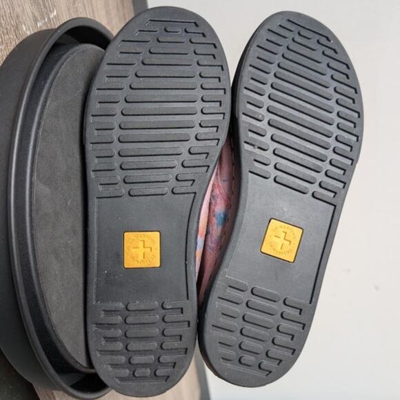 Dr. Martens Sheridan Women's Confetti Suede Casual Boots Size 9 Y2K Whimsygoth - Picture 3 of 11